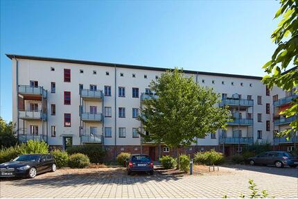 Wohnen in Magdeburg-Cracau! - 746,00&nbsp;EUR Kaltmiete, ca.&nbsp; 96,79&nbsp;m&sup2; in Magdeburg (PLZ: 39114) Brückfeld