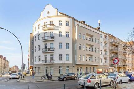 Kreuzberg-Feeling: Attraktive Gründerzeit-Wohnung mit Süd-Balkon und Tageslicht-Badezimmer - Berlin