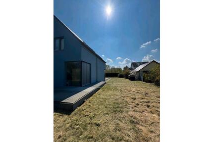 Haus zur Miete für FirmenWgs - 4.500,00&nbsp;EUR Kaltmiete, ca.&nbsp; 200,00&nbsp;m&sup2; in München (PLZ: 81829) Messestadt Riem