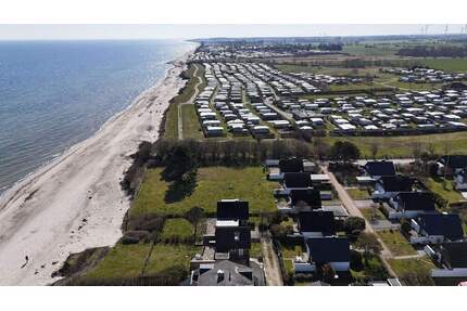 OSTSEE-KAUFNEUKIRCHENCharmantes Ferienhausnur wenige Gehmin. zur OstseeEBK,DB,Carport