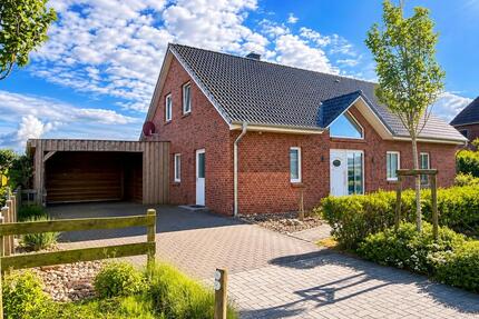 Schönes Einfamilienhaus mit Erdwärme, Fußbodenheizung, Kaminofen - Niebüll