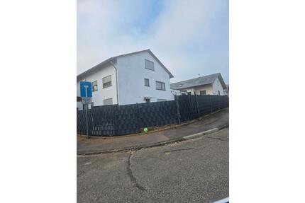 3 Familienhaus Mehrfamilienhaus - Ittlingen