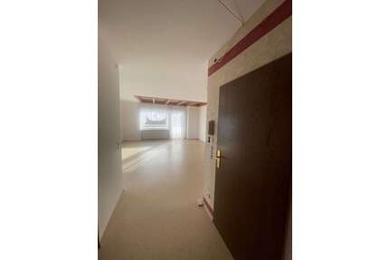 Wohnung zum Mieten in Bad Salzhausen 1.135,00 € 126.53 m²