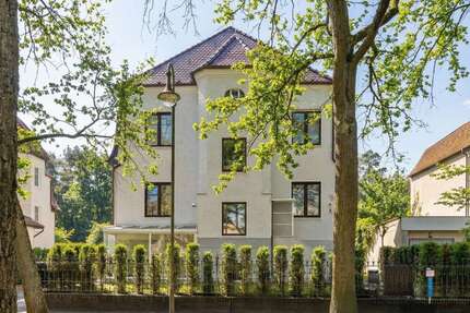 Haus zum Kaufen in Schöneiche 1.590.000,00 € 305 m²