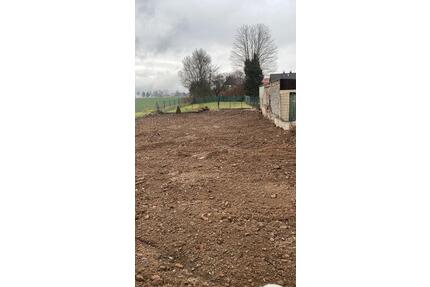 Grundstück Rommerskirchen - 260.000,00&nbsp;EUR Kaufpreis, ca.&nbsp; 0,00&nbsp;m&sup2; in Rommerskirchen (PLZ: 41569)