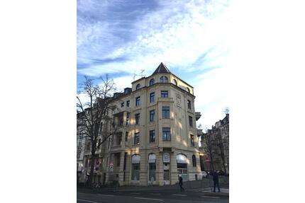 Helle 3ZKB Altbauwohnung im Historischen Fünfeck. - Wiesbaden Südost