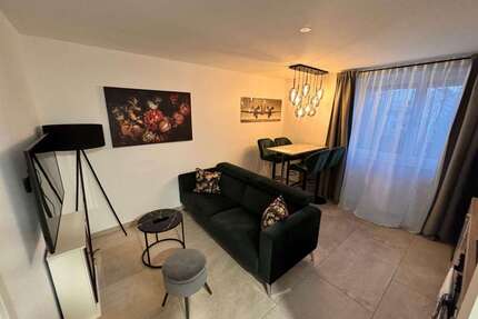 Wohnung zum Kaufen in Augsburg 275.000,00 € 52.4 m²