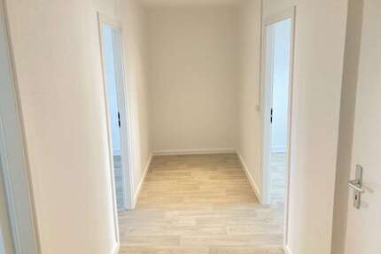 Wohnung zum Mieten in Magdeburg 439,00 € 70.23 m²