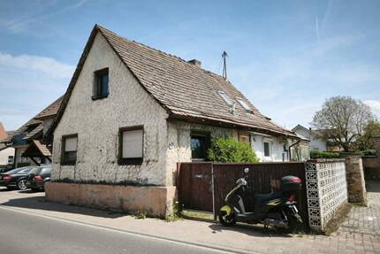 Altes Haus mit großem Grundstück und Potenzial - Hartheim