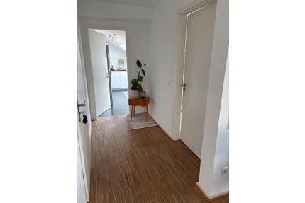 Moderne 3-Zimmer-DG-Wohnung mit großem SW-Balkon in MZ-Marienborn - Mainz Lerchenberg