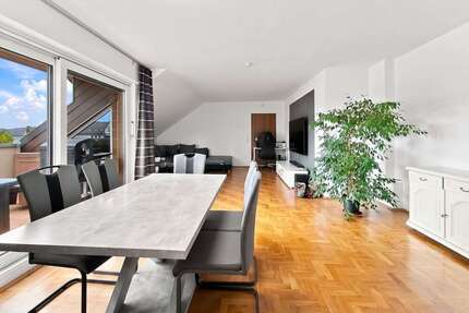 Wohnung zum Mieten in Wickede (Ruhr) 1.040,00 € 121.5 m²