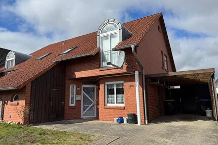 Haus Doppelhaushälfte mit Garten in Sternberg – 4 Zimmer