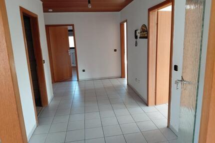 Geräumige 3,5-Zimmer-DG mit Balkon in Aalen-Waiblingen