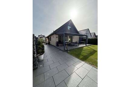 Haus zum Kaufen in Meckenheim 599.000,00 € 195 m²