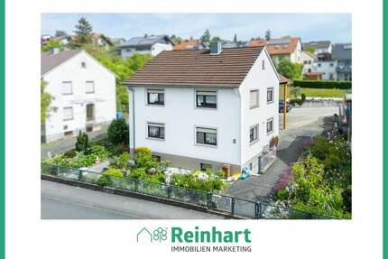 Haus zum Kaufen in Karbach 369.000,00 € 374 m²