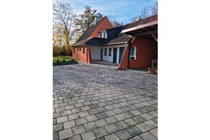 Einfamilienhaus in Geisenfeld - 680.000,00&nbsp;EUR Kaufpreis, ca.&nbsp; 120,00&nbsp;m&sup2; in Geisenfeld (PLZ: 85290)