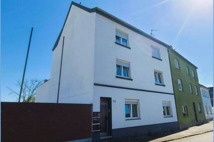 Vermietete 3-Zimmer-Wohnung im 1. Obergeschoss eines 6-Familienhauses in Stadtrandlage von Frechen (WE 3)