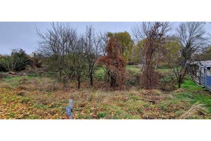 Grundstück zu verkaufen in Wustermark 240.000,00 € 899 m²