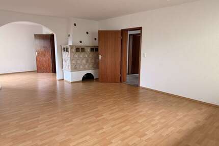 Wohnung zum Mieten in Weiden 900,00 € 122 m²