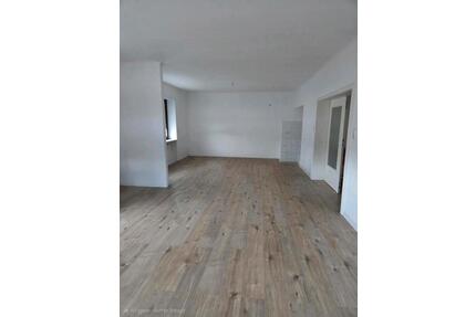 3ZKB SaarlouisNeuforweiler - 690,00&nbsp;EUR Kaltmiete, ca.&nbsp; 95,00&nbsp;m&sup2; in Saarlouis (PLZ: 66740)