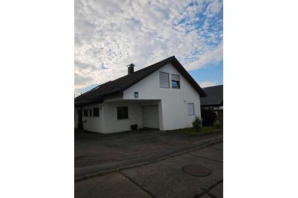 Generationen Haus - 800.000,00&nbsp;EUR Kaufpreis, ca.&nbsp; 250,00&nbsp;m&sup2; in Hochdorf (PLZ: 73269)