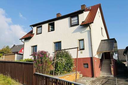 Haus zum Kaufen in Steinbach-Hallenberg 188.000,00 € 162 m²