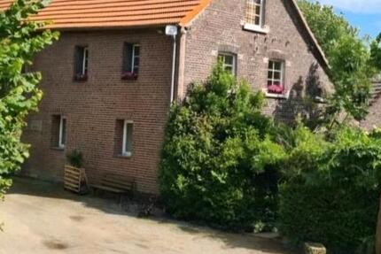 Pferde Liebhaber aufgepasst- Charmante 2-Zimmerwohnung- - Ratingen Homberg