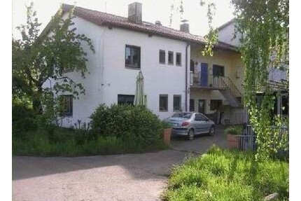 Sonnenhof Aussiedlerhof - 190.000,00&nbsp;EUR Kaufpreis, ca.&nbsp; 66,00&nbsp;m&sup2;&nbsp;Wohnfl&auml;che in Seubrigshausen (PLZ: 97702)