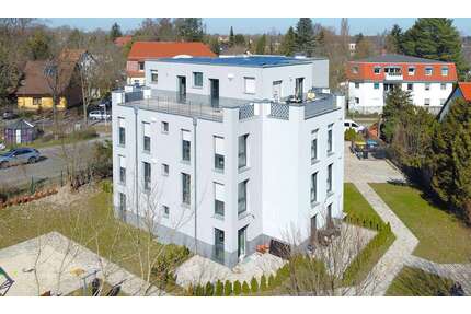 Haus zum Kaufen in Berlin 2.495.000,00 € 590.15 m²