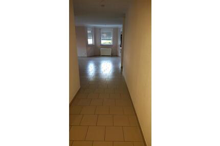 3 ZiKüBad Wohnung - 770,00&nbsp;EUR Kaltmiete, ca.&nbsp; 70,00&nbsp;m&sup2; in Elztal (PLZ: 74834)