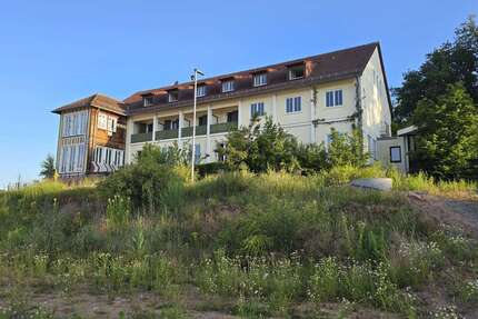 Haus zum Kaufen in Enkenbach-Alsenborn 780.000,00 € 1150 m²