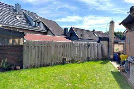 Haus zum Kaufen in Nettetal -SCHAAG 219.000,00 € 97.87 m²