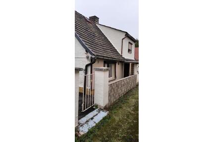 Haus zu verkaufen - 45.000,00&nbsp;EUR Kaufpreis, ca.&nbsp; 74,00&nbsp;m&sup2; in Bad Dürrenberg (PLZ: 06231)