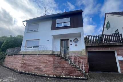 Top-Gelegenheit! Einfamilienhaus mit großem Grundstück in Lauterecken zu verkaufen