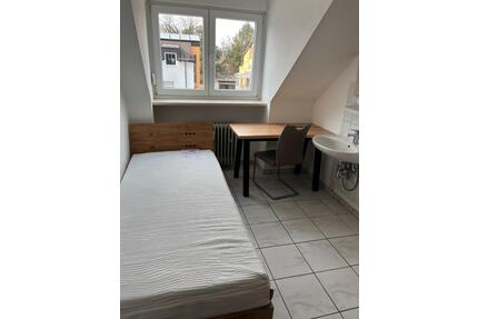 Möbliertes Zimmer in 5er Wohngemeinschaft, Moosach - Pfaffenhofen an der Ilm