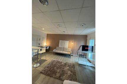 1-Zimmer Wohnung in Berlin - 800,00&nbsp;EUR Kaltmiete, ca.&nbsp; 32,00&nbsp;m&sup2; in Berlin (PLZ: 12621) Marzahn-Hellersdorf