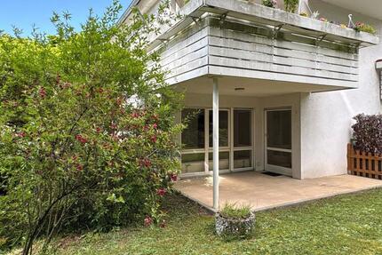 Freundliche 2-Zimmer-Wohnung in ausgezeichneter Lage mit Garten - Stuttgart Bad Cannstatt