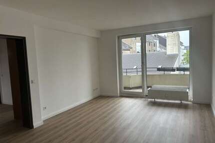 Wohnung zum Mieten in Düsseldorf 580,00 € 57.7 m²