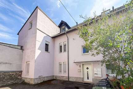 Haus zum Kaufen in Neuwied 689.000,00 € 817 m²