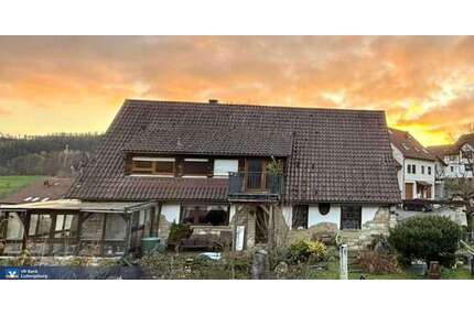Haus zum Kaufen in Sachsenheim 479.000,00 € 255 m²