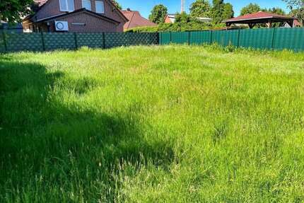 Grundstück zu verkaufen in Aurich 89.000,00 € 450 m²