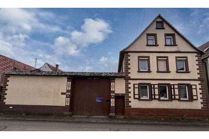 Wohnhaus mit Nebengebäude in Freckenfeld - Provisionsfrei für den Käufer - Zwangsversteigerung