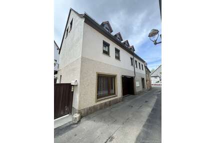 Haus zum Kaufen in Würzburg 344.000,00 € 158 m²