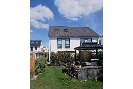 Haus zum Kaufen in Schulzendorf 669.000,00 € 135 m²