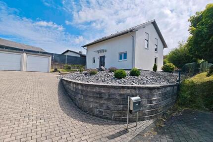 Geräumiges Einfamilienhaus mit großem Grundstück - Wissen