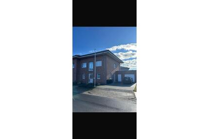 Doppelhaushälfte - 549.000,00&nbsp;EUR Kaufpreis, ca.&nbsp; 156,00&nbsp;m&sup2; in Borken (PLZ: 46325)