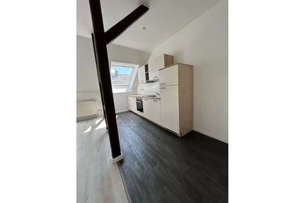 Wohnung zum Mieten in Zwickau 306,00 € 47 m²