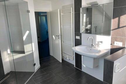 Dachgeschoss-Wohnung in Röttingen - Lauchheim