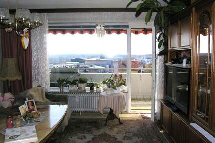 3-Zimmer-ETW mit Süd-West-Balkon, Duplex-Parker und PKW-Stellplatz - Lauf