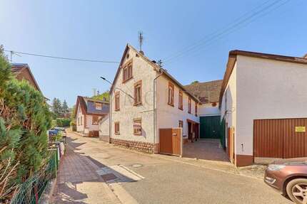 Haus zum Kaufen in Gossersweiler-Stein Stein 297.000,00 € 138 m² - Gossersweiler-Stein / Stein